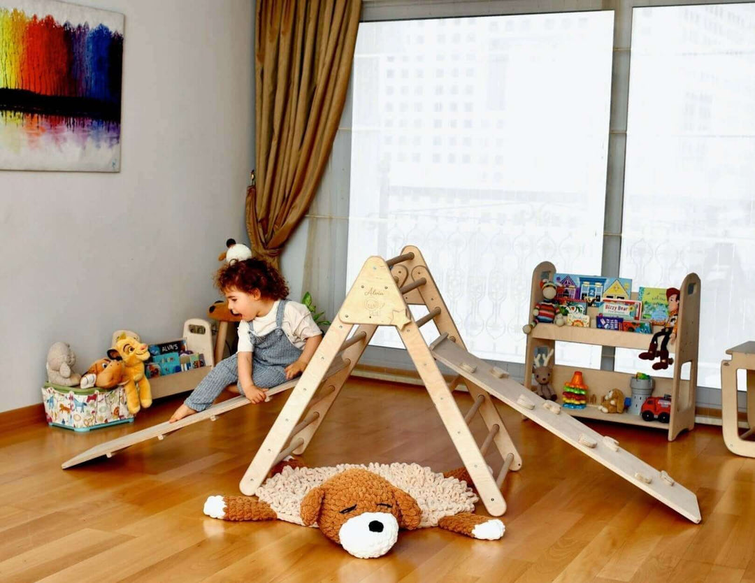 Foldable Climbing Triangle with Ramp Kidodido